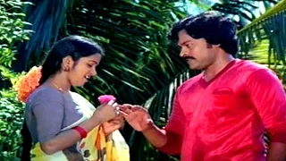 Nyayam Kavali Movie || Chiranjeevi & Radhika Best Love Scene In Park || Chiranjeevi,Radhika