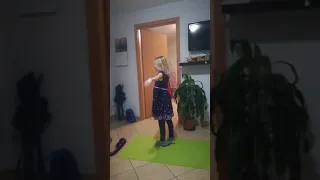 Танец для бабушки