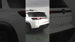2022 Nissan Pathfinder SV | Universal Nissan
