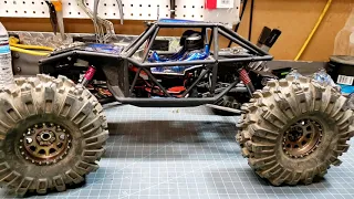 RC CRAWLER TALK: MORE CHANGES ON THE AXIAL CAPRA MEGA GOAT, AR60 AXLES AND USD STICKIES 4WS