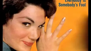 Connie Francis - Everybody's Somebody's Fool (1960)