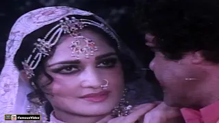 TERA MERA DASS KI RISHTA - NOOR JEHAN SINGS FOR RANI - FILM GHULAMI