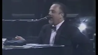 "31 Introduces People On Horns" - Live At: Madison Square Garden (December 31, 1999) | Pro-ShotVideo