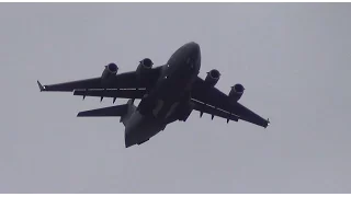 C-17 Globmaster flying to Kennedy Airport