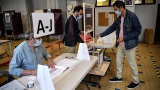 French municipal vote plagued by lowest turnout on record