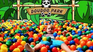 [VLOG] Ellie découvre Doudoo Park pour la première fois ! Fun indoor - Indoor playground fun !