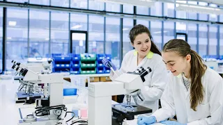 Choosing to study Biological Sciences | Undergraduate Degrees at University of Leeds