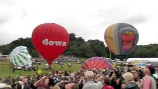 4  Bristol Balloon Fiesta 2011   Flying