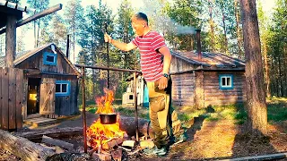 ЖИЗНЬ В ТАЙГЕ    БАНЯ, УХА ИЗ ПЕТУХА И СВЕЖЕСОЛЁНЫЙ ХАРИУС   ДОМАШНЯЯ ВОДКА от  УСТАЕВА и К