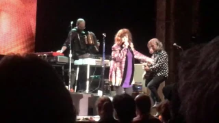 Ann Wilson of Heart - I've Seen All Good People/She Talks to Angels 2017