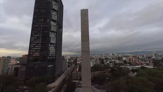 Amanecer en Avenida Reforma // FPV // #drone #cdmx