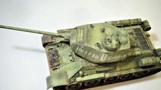 building a T-34/85 russian tank (Zvezda 1:35 scale plastic kit)российского танка Т-34/85