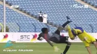 إصابة لاعب النصر عبدالاله العنزي كرة وإلا مصارعة.mp4