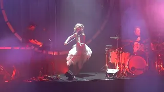 2022 11 30 Lindsey Stirling - Snow Waltz