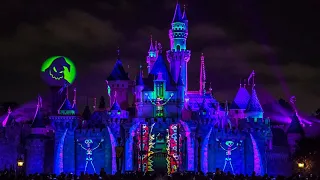 Disneyland Halloween Screams Fireworks With New Projections - It's Back Witches!