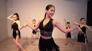 Conga - Gloria Estefan | Latin Dance Chachacha ft. Ashlyn Tang