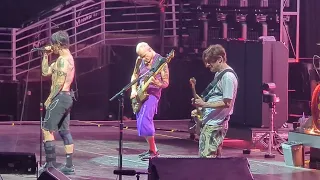 @RedHotChiliPeppers - Hey (Live at Santiago, Chile)