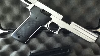 Smith & Wesson 2206 Handgun .22