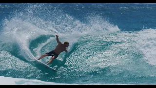 A Lesson On Speed & Flow | Mick Fanning Surfing Snapper Rocks QLD