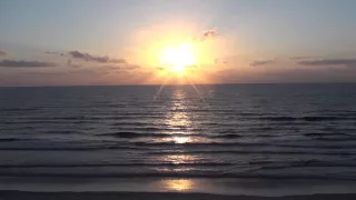 Relaxing Sound of Ocean Waves at Sunrise