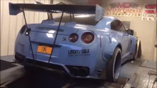 Back Fire! Liberty Walk GT-R R35 w/ ARMYTRIX Titanium Exhaust on Dyno