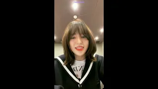 Wendy – Singing #16: "When this rain stops, geunyang dasi sum swimyeon dwae"