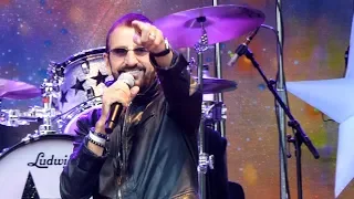 Ringo Starr - Don't Pass Me By / Yellow Submarine [Live at Stadtpark, Hamburg - 11-06-2018]