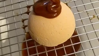 Caramel Mirror Glaze