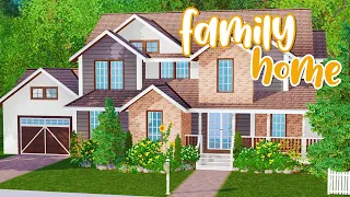 AN ACTUAL FAMILY HOME?! 🏡 the sims 3 speed build