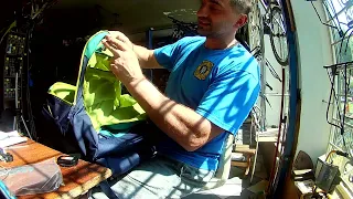 Рюкзак Deuter Giga (alpinegreen-navy) 28 литров, (067)123-21-12. Відео огляд магазина VeloViva