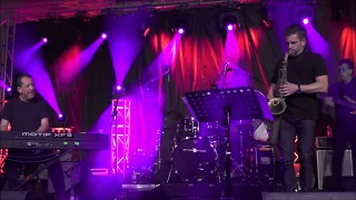 Sport Coat Makes Good  - Jeff Lorber Fusion at 3. Algarve Smooth Jazz Festival (2018)