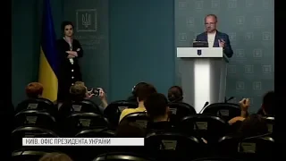 Обмін "208 на 69", безстрокове перемир'я, новий указ Путіна: подробиці брифінгу Безсмертного