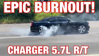 DODGE CHARGER R/T HEMI DOES EPIC BURNOUT!