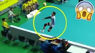 CRAZIEST SAVE EVER !? Crazy Volleyball Saves (HD)