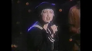 Cyndi Lauper - That's What I Think with Interview (Live Arsenio Hall 1993)