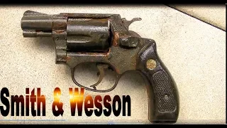 Magnet fishing    (magneetvissen) #120  Gevonden een smith & Wesson