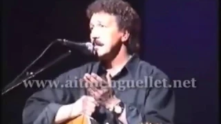 Aït Menguellet "nezha di lvhar"(Hommage a Abd ElWahab ABDJAOUI) au Palais des Congrès le 3 Mai 1997