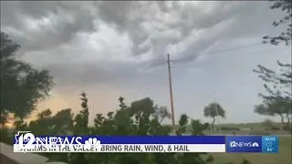 Monsoon storm lights up Phoenix area