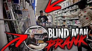 BLIND MAN FIGHTING THE AIR PUBLIC PRANK IN WALMART !! 😱 (ALMOST GOT KICKED OUT 👮‍♂️🚔)