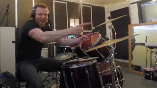 How To Play The Drum Fill From "Don't Look Back In Anger" By Oasis