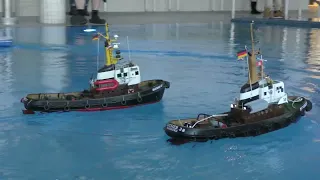 RC Boot Meeting in Büsum / Wellenbad Meerzeit (2) -  RC boats and ships at Büsums Wave pool Meerzeit