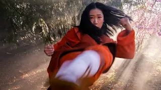 Kung Fu 1x01 Opening scene. My name is Nicky Shen