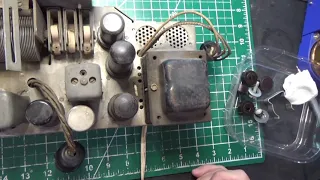 Radio Restoration for Beginners: RCA Model T62 aka #39.  Part 1.... look before you leap.
