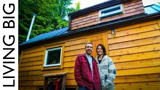 This Couple's Natural Eco Tiny House Is a True Stunner!