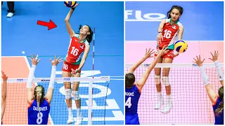 Only 16 Years Old Melanie Parra !!! Amazing Volleyball Player | Future of Volleyball (HD)