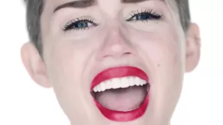 Miley / O'Connor Mashup - Nothing Compares to a Wrecking Ball