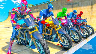 SPIDERMAN & Hulk w ALL SUPERHEROES Racing Motorcycles Event Day Competition Challenge #979