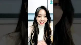 VLIVE ITZY Yuna (subeng)