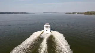 35’ Carver 356 Aft Cabin Motor Yacht