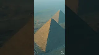 #shorts Egypt Pyramid || Can you believe that aliens really exist?